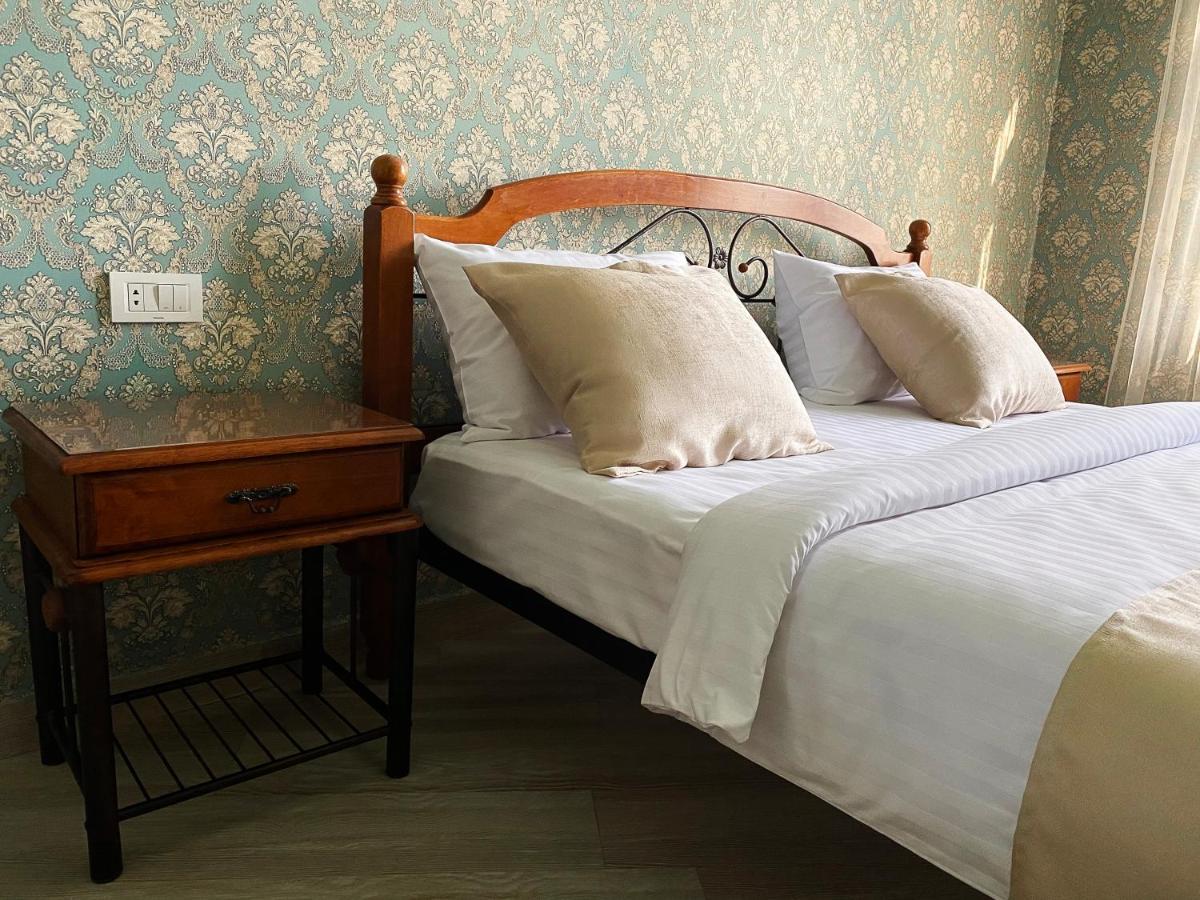 Shirbakyan Boutique Hotel & Apartments Yerevan Ngoại thất bức ảnh